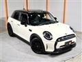 2021 BMW MINI