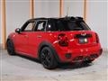 2019 BMW MINI