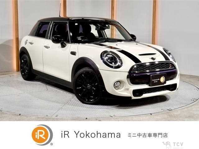 2019 BMW MINI