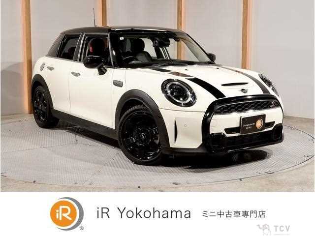 2022 BMW MINI