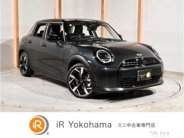 2025 BMW MINI