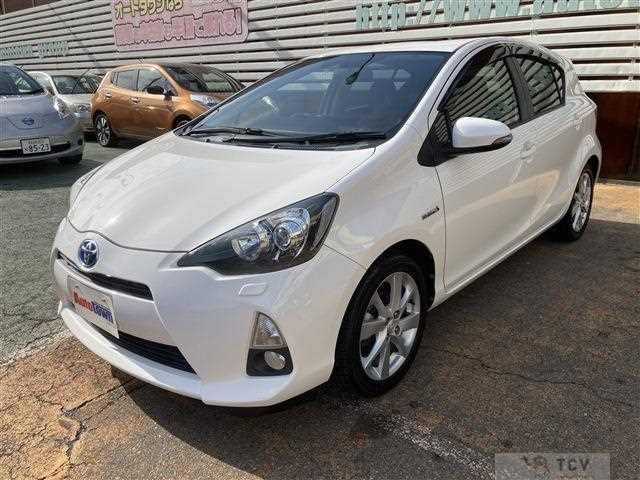 2012 Toyota AQUA
