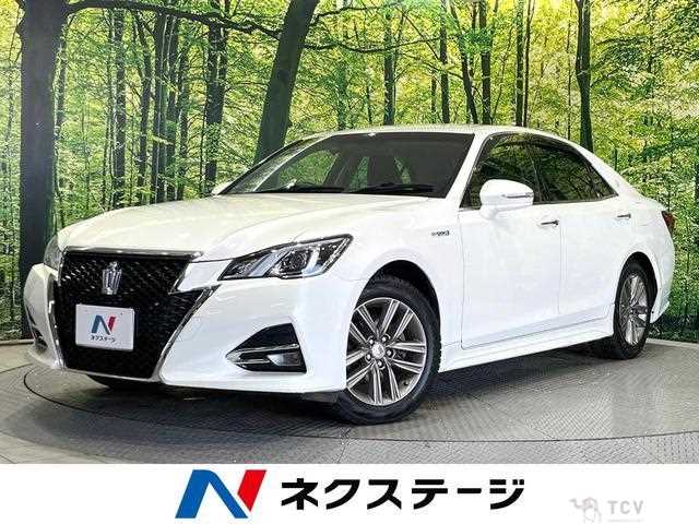 2015 Toyota Crown Hybrid