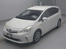 2014 Toyota PRIUS α