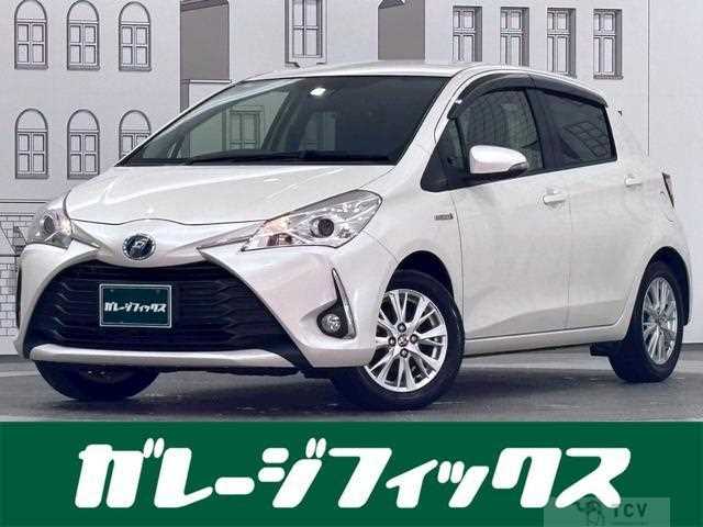 2017 Toyota Vitz