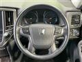 2014 Toyota Crown Hybrid