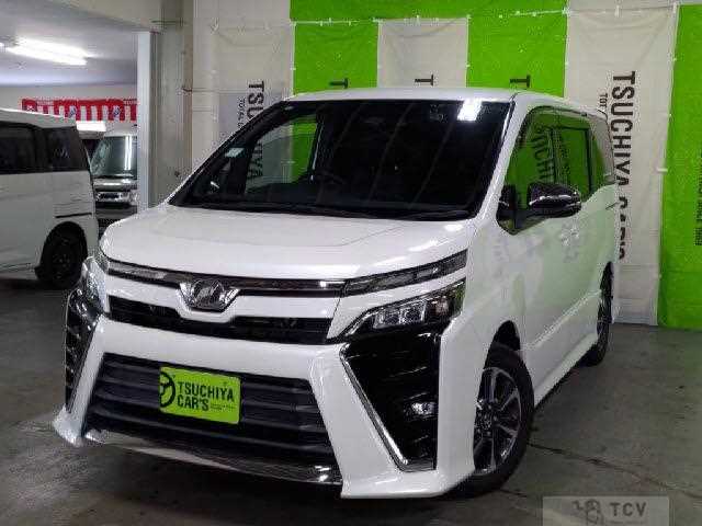 2017 Toyota Voxy