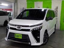 2017 Toyota Voxy