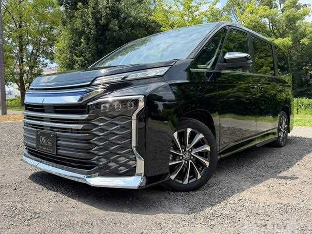 2024 Toyota Voxy