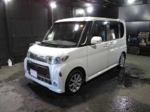 2010 Daihatsu Tanto