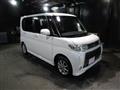 2011 Daihatsu Tanto