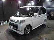 2011 Daihatsu Tanto