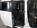 2012 Nissan ROOX