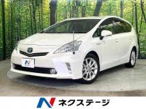 2013 Toyota PRIUS α