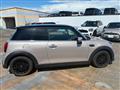 2023 BMW MINI