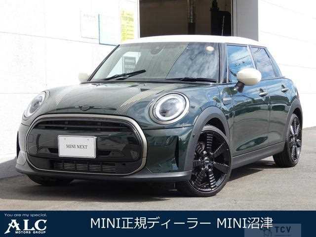 2022 BMW MINI