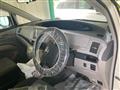 2006 Toyota Estima