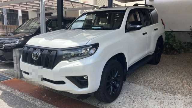 2023 Toyota Land Cruiser Prado