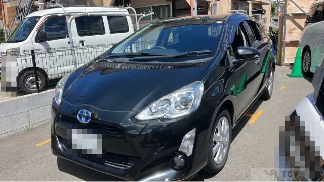 2016 Toyota AQUA