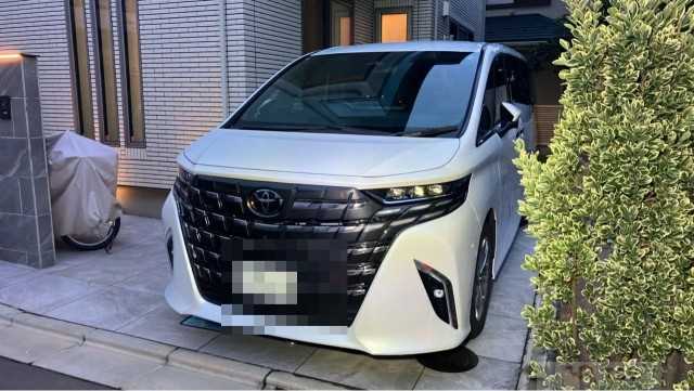 2025 Toyota Alphard G