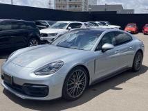 2022 Porsche Panamera