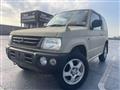 2000 Mitsubishi Pajero Mini