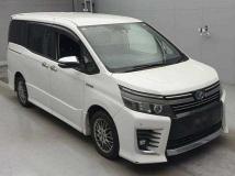 2017 Toyota Voxy