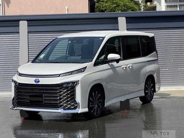 2023 Toyota Voxy