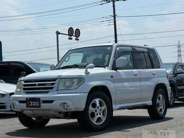 2002 Mitsubishi Pajero iO