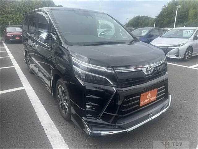 2021 Toyota Voxy
