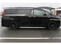 2018 Toyota Alphard Hybrid