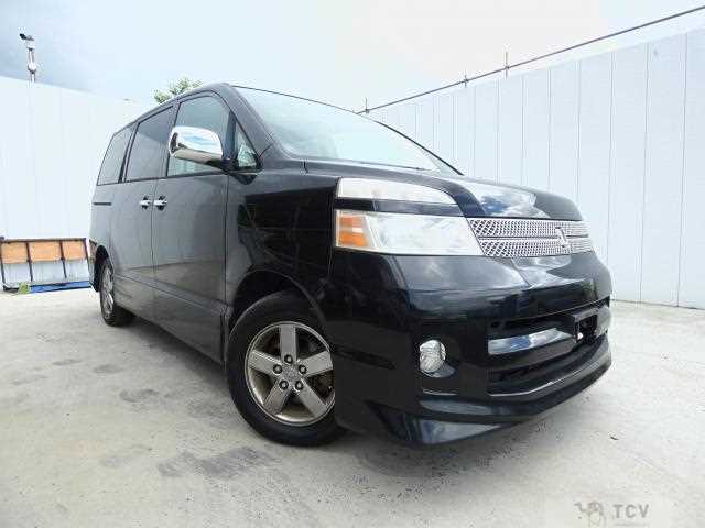 2005 Toyota Voxy