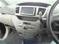 2005 Toyota Voxy