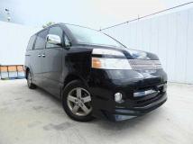 2005 Toyota Voxy