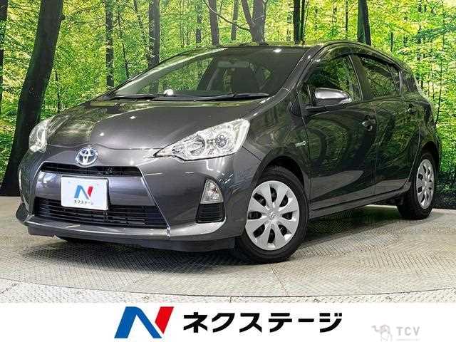 2013 Toyota AQUA