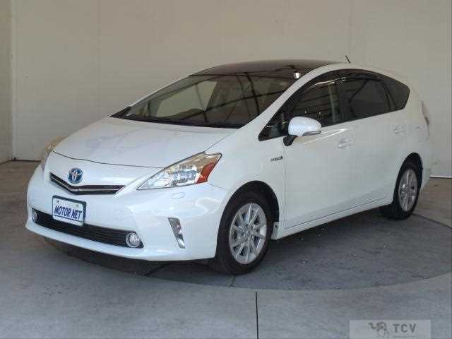2012 Toyota PRIUS α