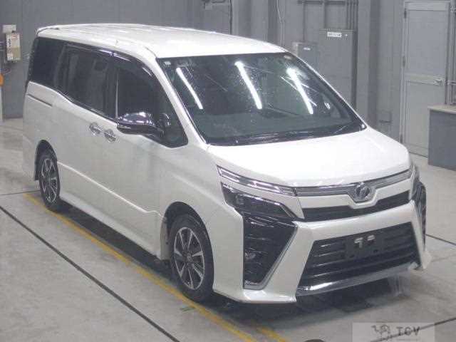 2018 Toyota Voxy