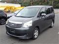 2011 Toyota Noah