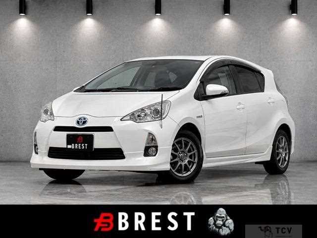 2013 Toyota AQUA