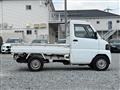 2011 Mitsubishi Minicab Truck