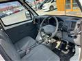 2010 Mitsubishi Minicab Truck