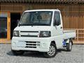 2010 Mitsubishi Minicab Truck