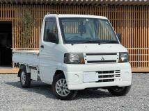2010 Mitsubishi Minicab Truck