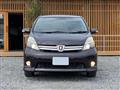 2013 Toyota Isis