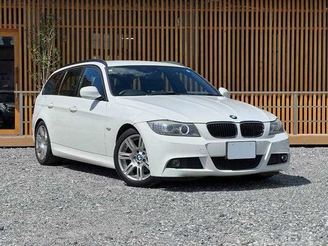 2011 BMW 3 Series
