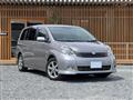 2006 Toyota Isis