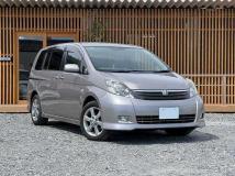 2006 Toyota Isis