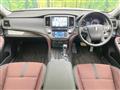 2013 Toyota Crown Hybrid