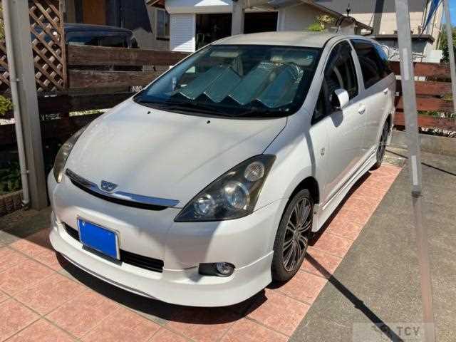 2005 Toyota Wish