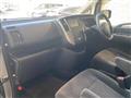 2009 Nissan Serena